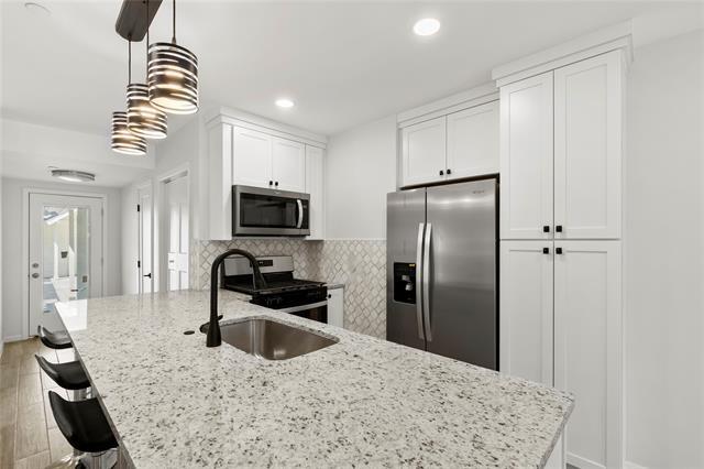 Foto del edificio - 4518 Roland Ave