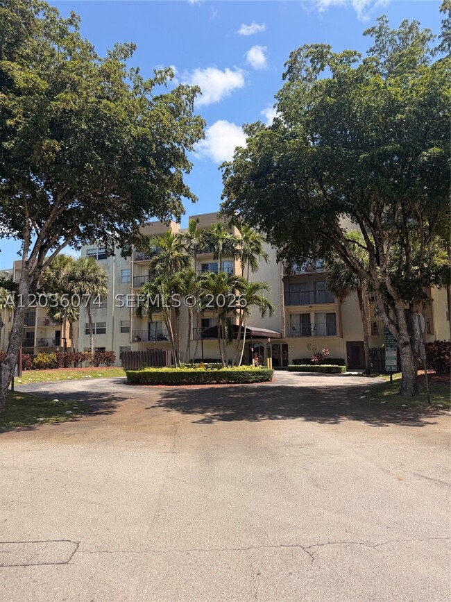 Building Photo - 14250 SW 62nd St