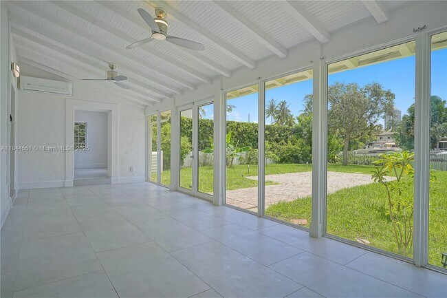 Foto del edificio - 4607 N Meridian Ave