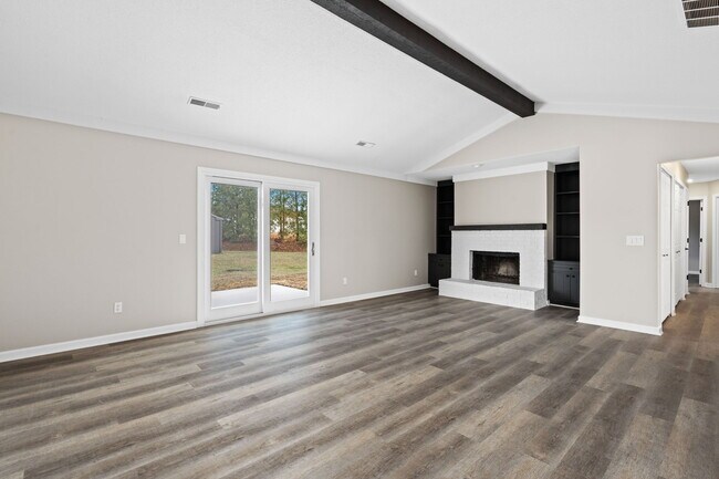 Foto del edificio - 5610 Oak Fall Rd