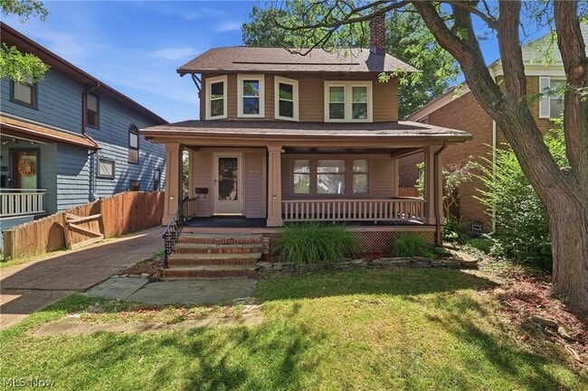 Building Photo - 1539 Elbur Ave