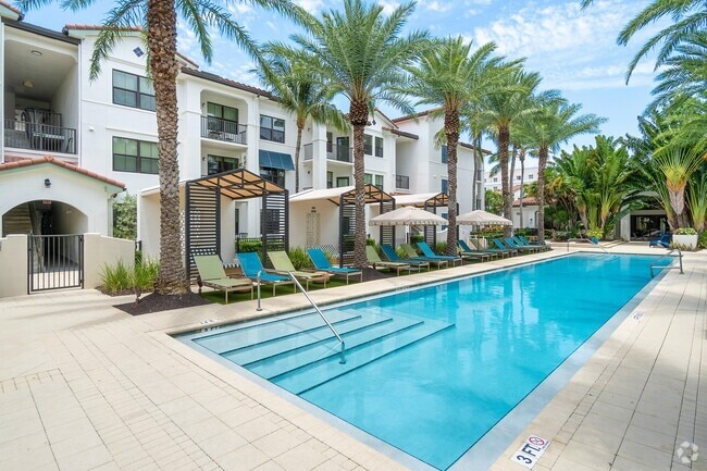 Building Photo - Cortland West Palm