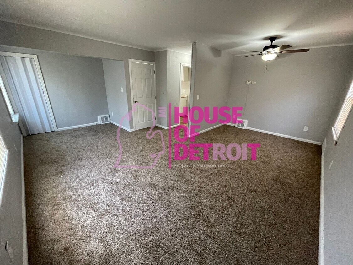 4651 Chatsworth St Unit 1, Detroit, MI 48224 Room for Rent in