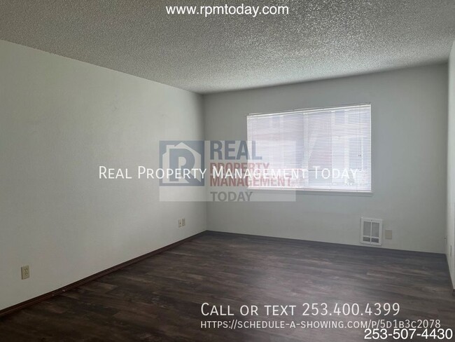 Foto del edificio - Delightful 2 bed and 1 bath unit in Tacoma...