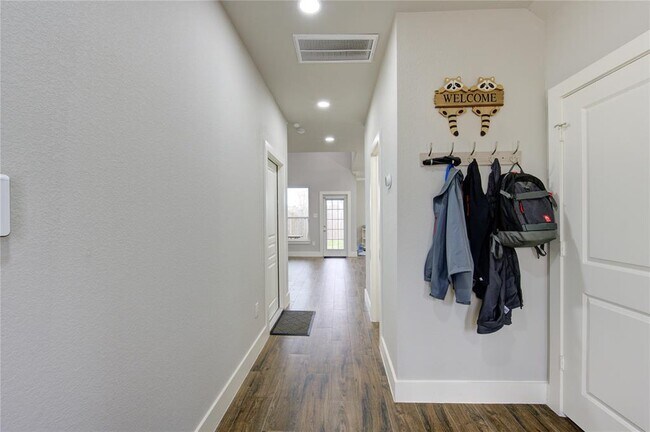 Foto del edificio - 14514 Sanour Dr