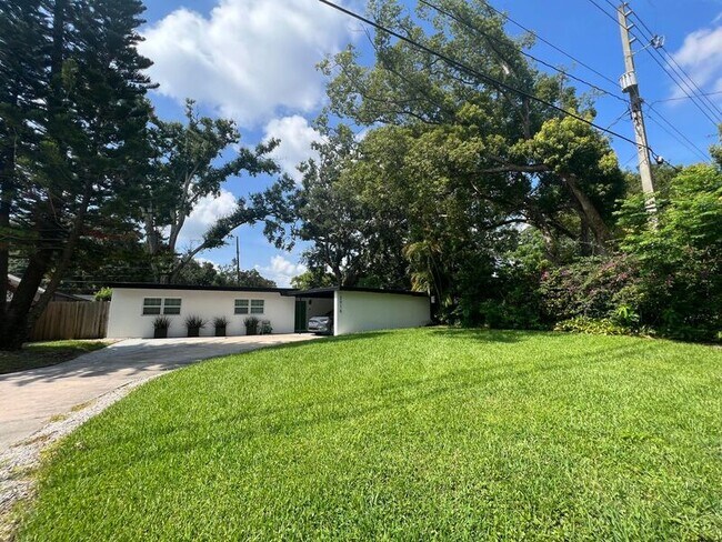 Building Photo - 2916 Oxford St