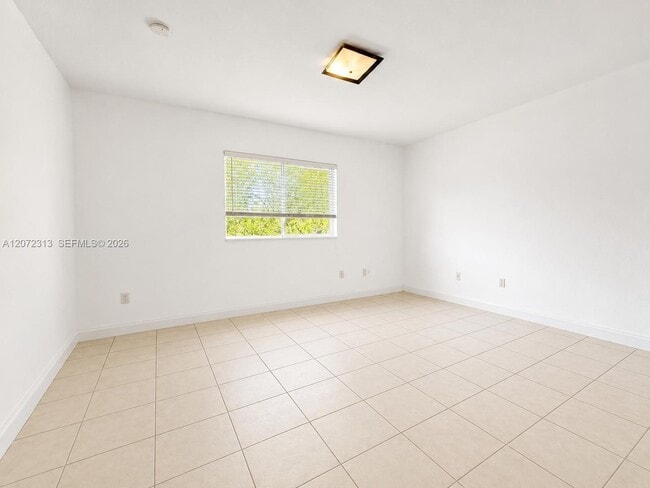Building Photo - 8503 SW 214th Way