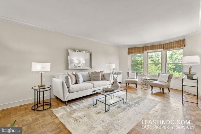 Foto del edificio - 2500 Q St NW