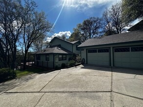 Building Photo - 11612 Sandpiper Way