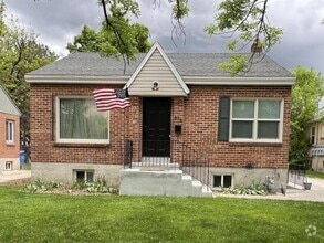 Building Photo - 616 N 300 E
