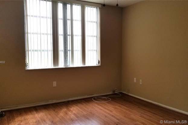 Foto del edificio - 3490 Foxcroft Rd