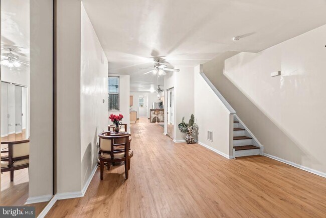 Foto del edificio - 614 Benson St