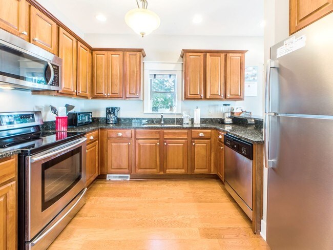 Building Photo - 23 Windward Cove