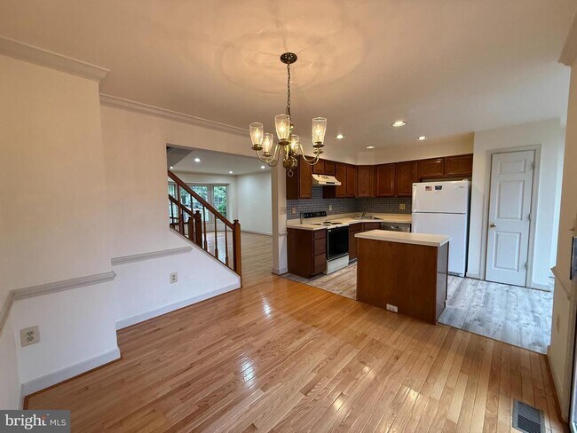 Foto del edificio - 58 Drumcastle Ct