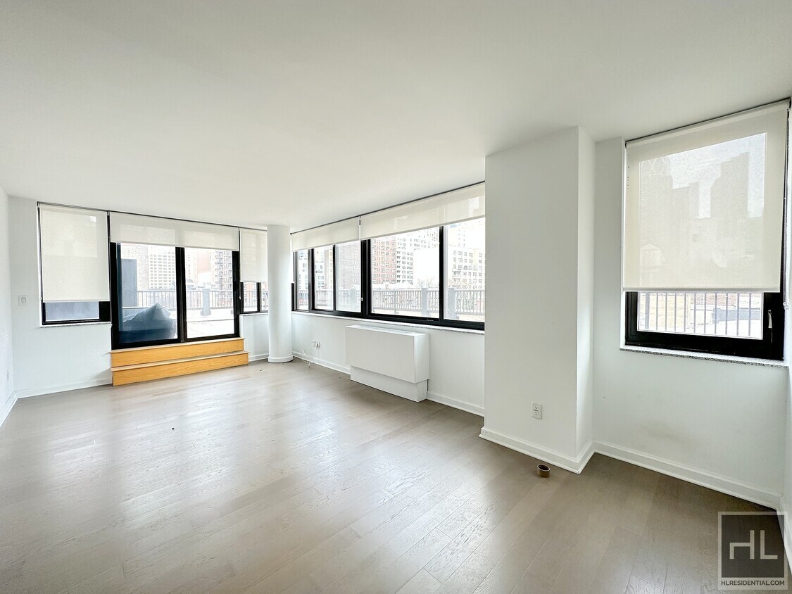 Primary Photo - Wrap Around Terrace 1 bedroom 1 bath King ...