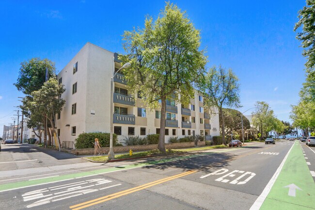 Foto del edificio - 801 2nd Street