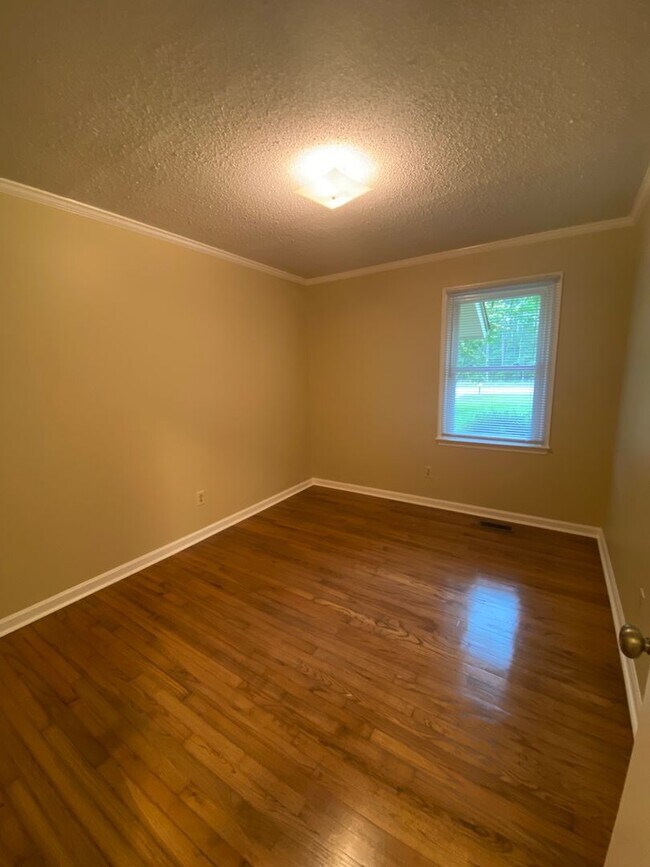 Foto del edificio - Beatiful 3 Bedroom B rick House