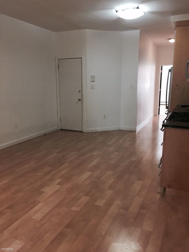Building Photo - 2 br, 1 bath Apartment - 2616 30th St