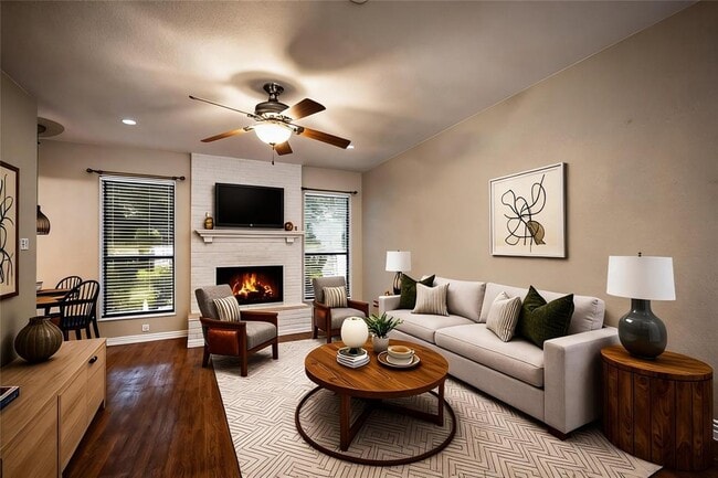 Building Photo - 3222 Tamarron Blvd