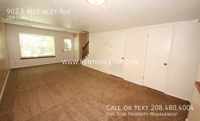 Foto del edificio - 902f McKinley Ave
