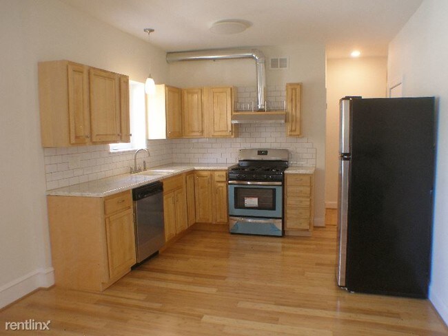 Foto del edificio - 550 E Washington Ln
