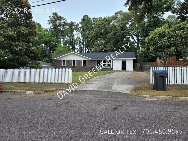 Building Photo - 2132 Balfour St