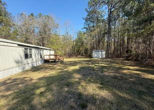 Building Photo - 844 Log Landing Rd