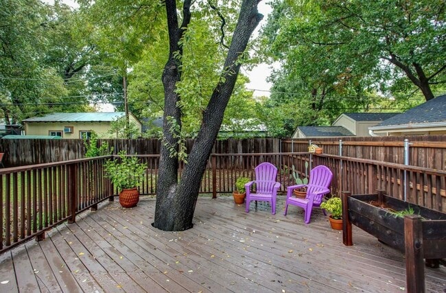 Photo - 6336 Locke Ave House