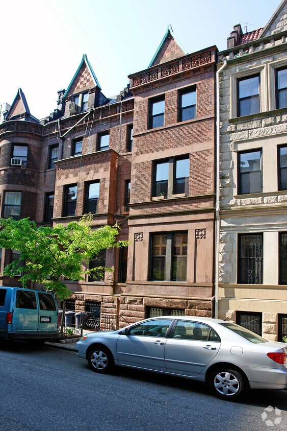 Primary Photo - 322-324 W 88th St