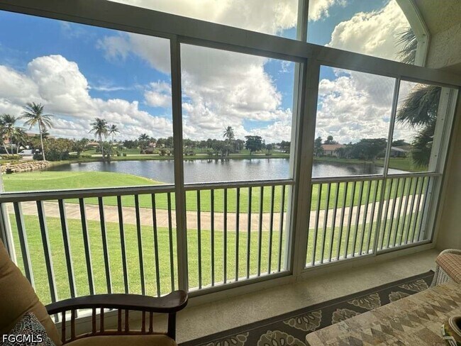 Building Photo - 9250 Bayberry Bend