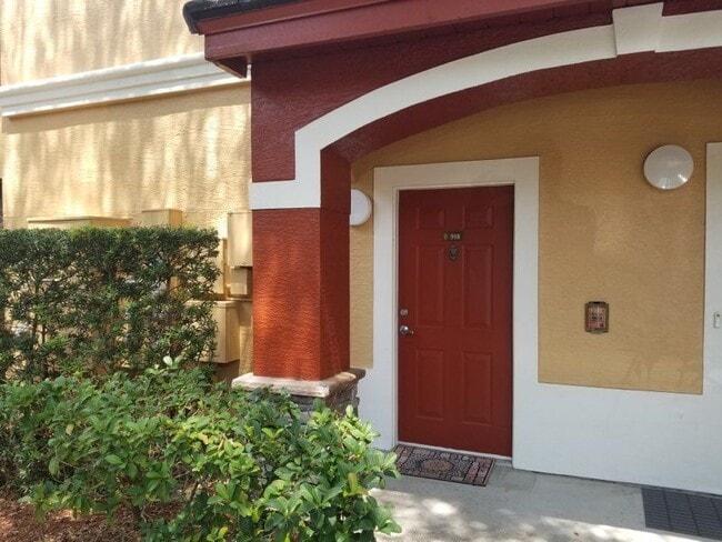 Building Photo - 2199 Chianti Pl