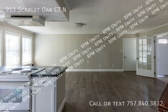Building Photo - 913 Scarlet Oak Ct N