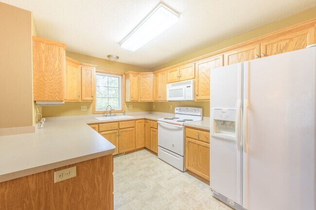 Building Photo - 3 br, 3 bath House - 12450 Unity Street NW