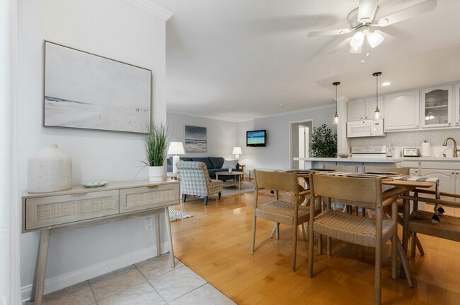 Photo - 635 S Prospect Ave Apartment