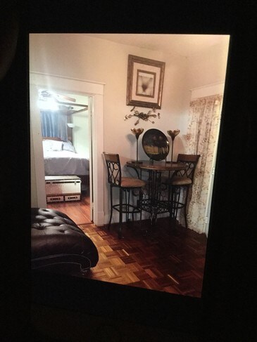 Foto del edificio - 1035 Petway Ave