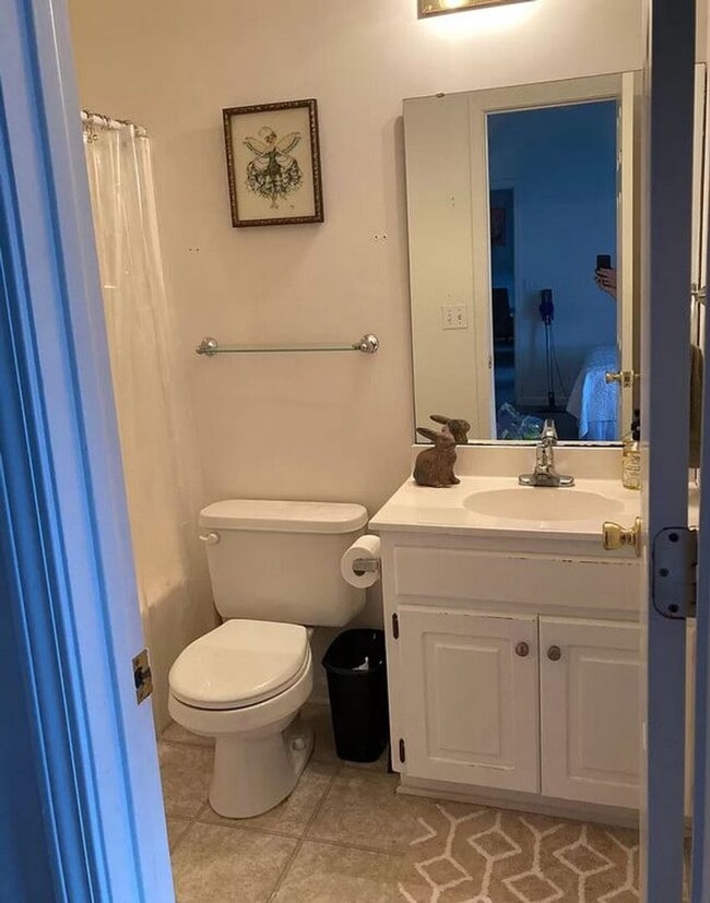 Photo - 2 Bedroom 2 Bath Located 1 Mile From Campus!! House