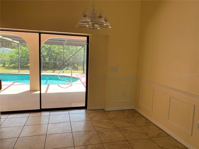 Foto del edificio - 18442 Goodman Cir