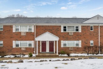 Building Photo - 2467 NJ-10