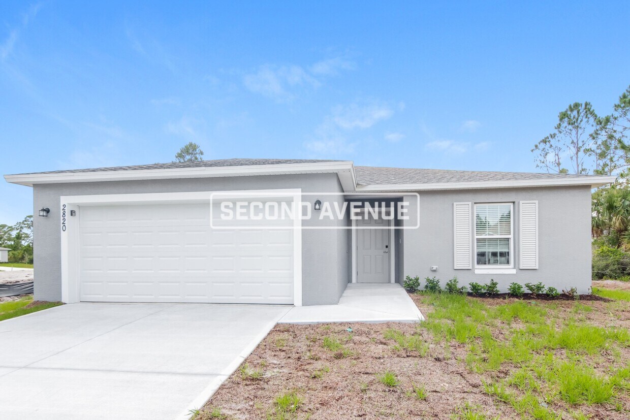 Primary Photo - 2820 Felda Ave