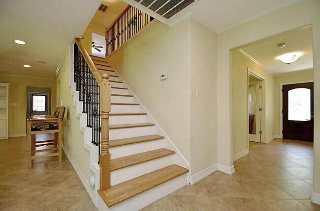Foto del edificio - 3202 Bayou Dr