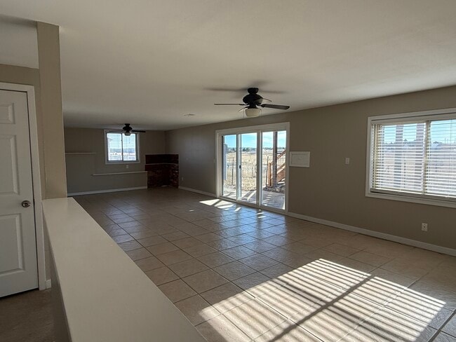 Building Photo - 2118 Appaloosa Trl