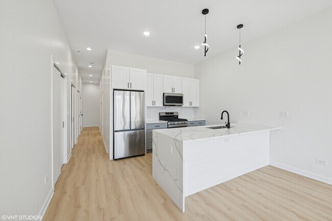Foto del edificio - 1058 N Central Park Ave
