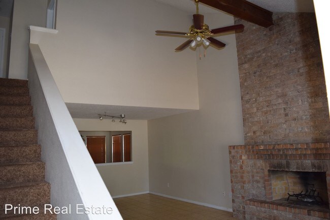 Building Photo - 11645 Chispa Creek Dr