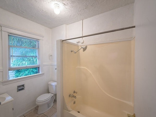 Foto del edificio - 1419 East Union Street, Unit E