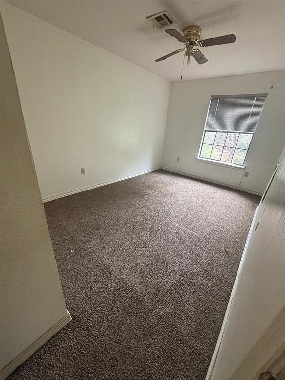 Foto del edificio - 12904 Carrie Ct