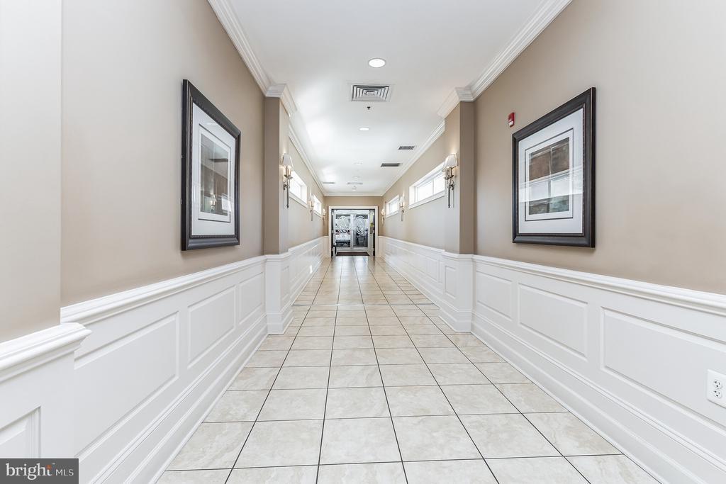 Foto principal - 1915 Towne Centre Blvd
