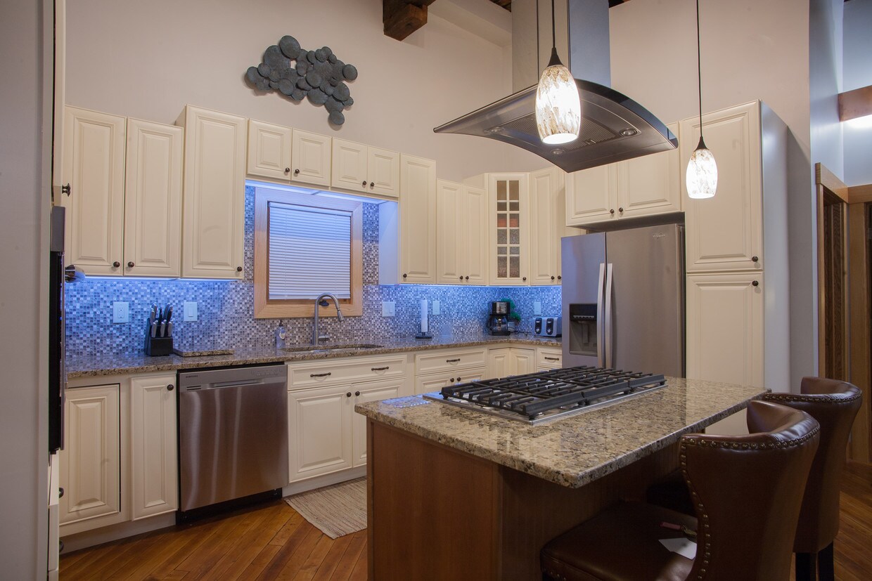 Kitchen - 31 S 2nd St
