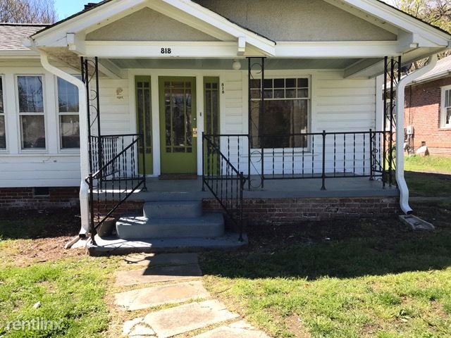 Building Photo - 3 br, 1 bath House - 818 Magnolia Ct