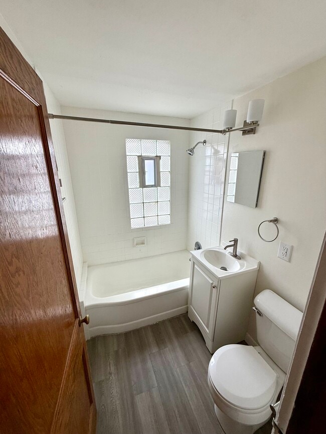 Building Photo - 2109 N 55th St
