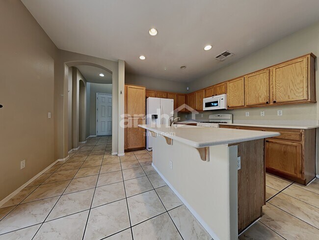 Foto del edificio - 9875 Travis Lake Ct